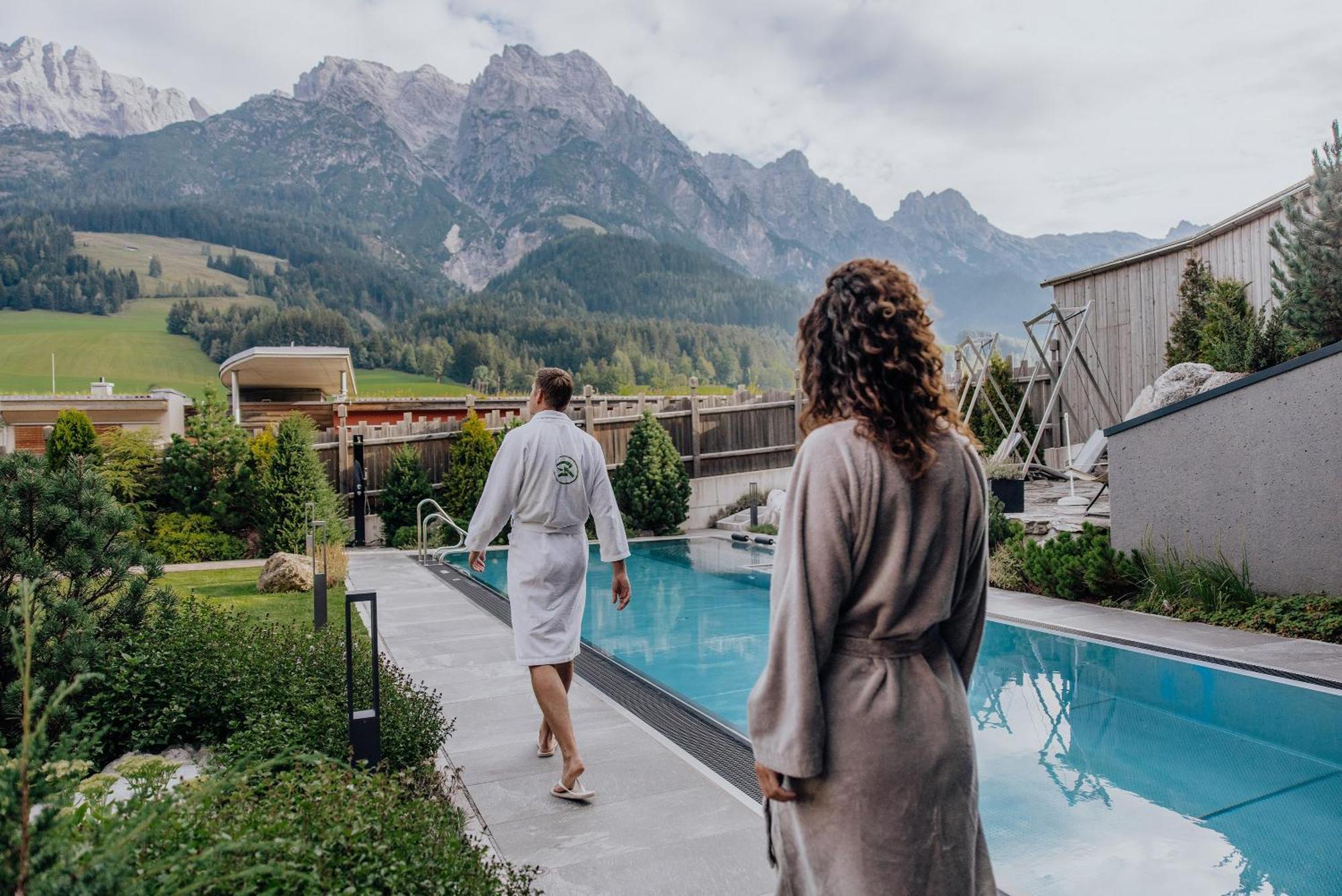 Hotel Riederalm ลีโอกัง ภายนอก รูปภาพ