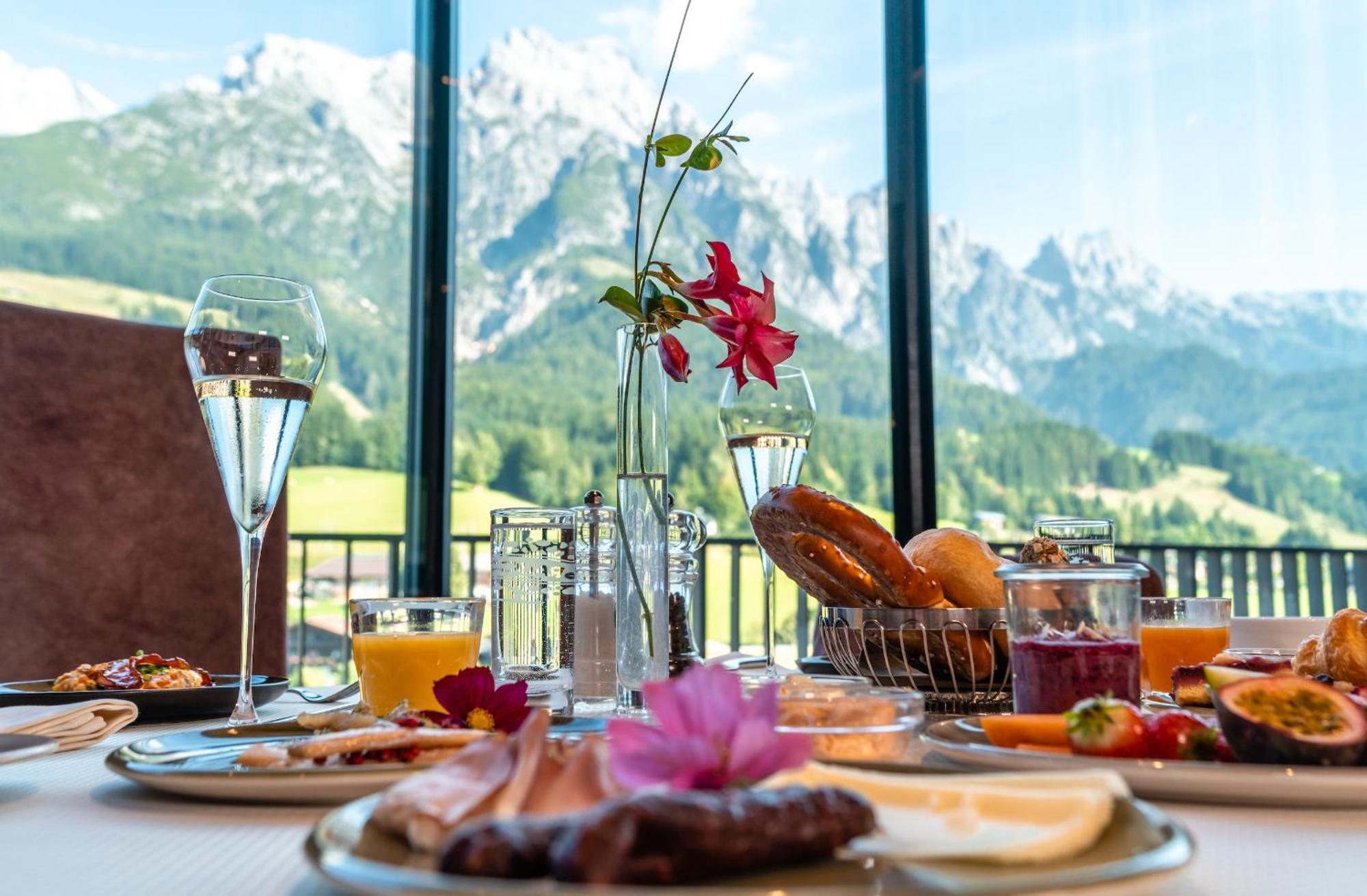 Hotel Riederalm ลีโอกัง ภายนอก รูปภาพ