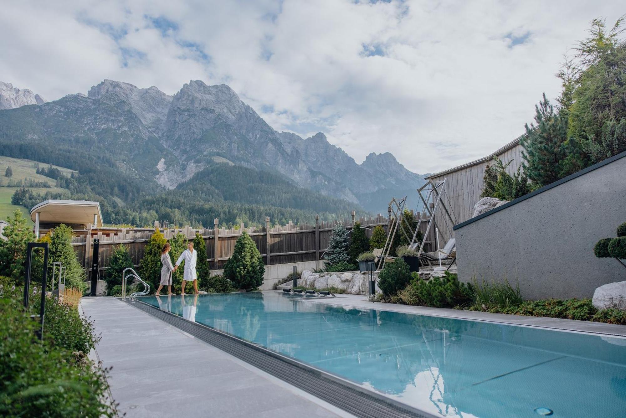 Hotel Riederalm ลีโอกัง ภายนอก รูปภาพ