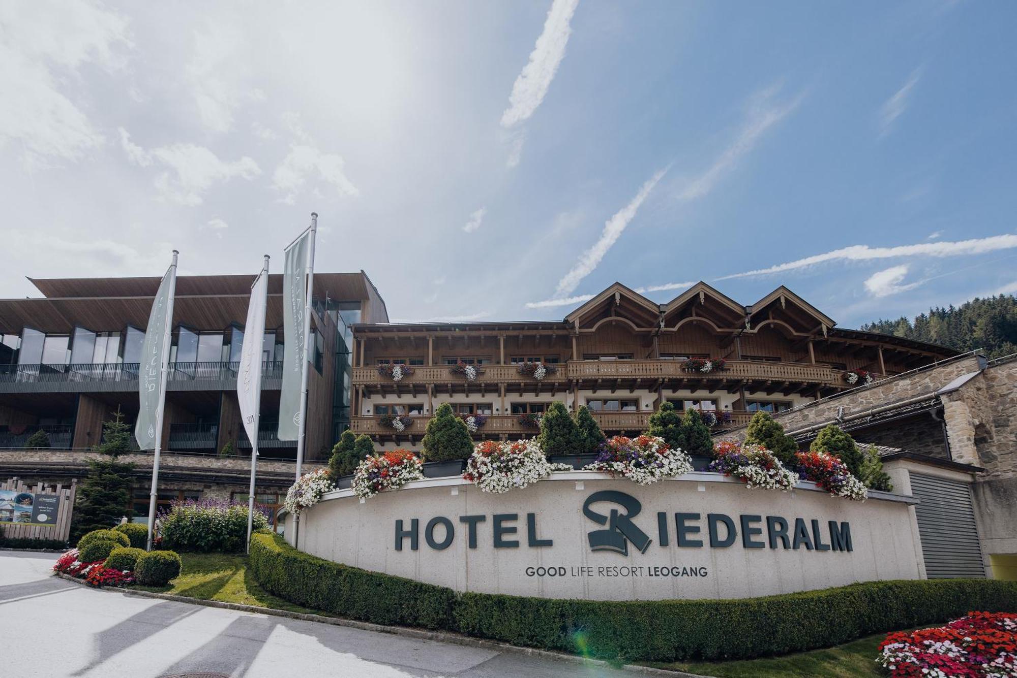 Hotel Riederalm ลีโอกัง ภายนอก รูปภาพ